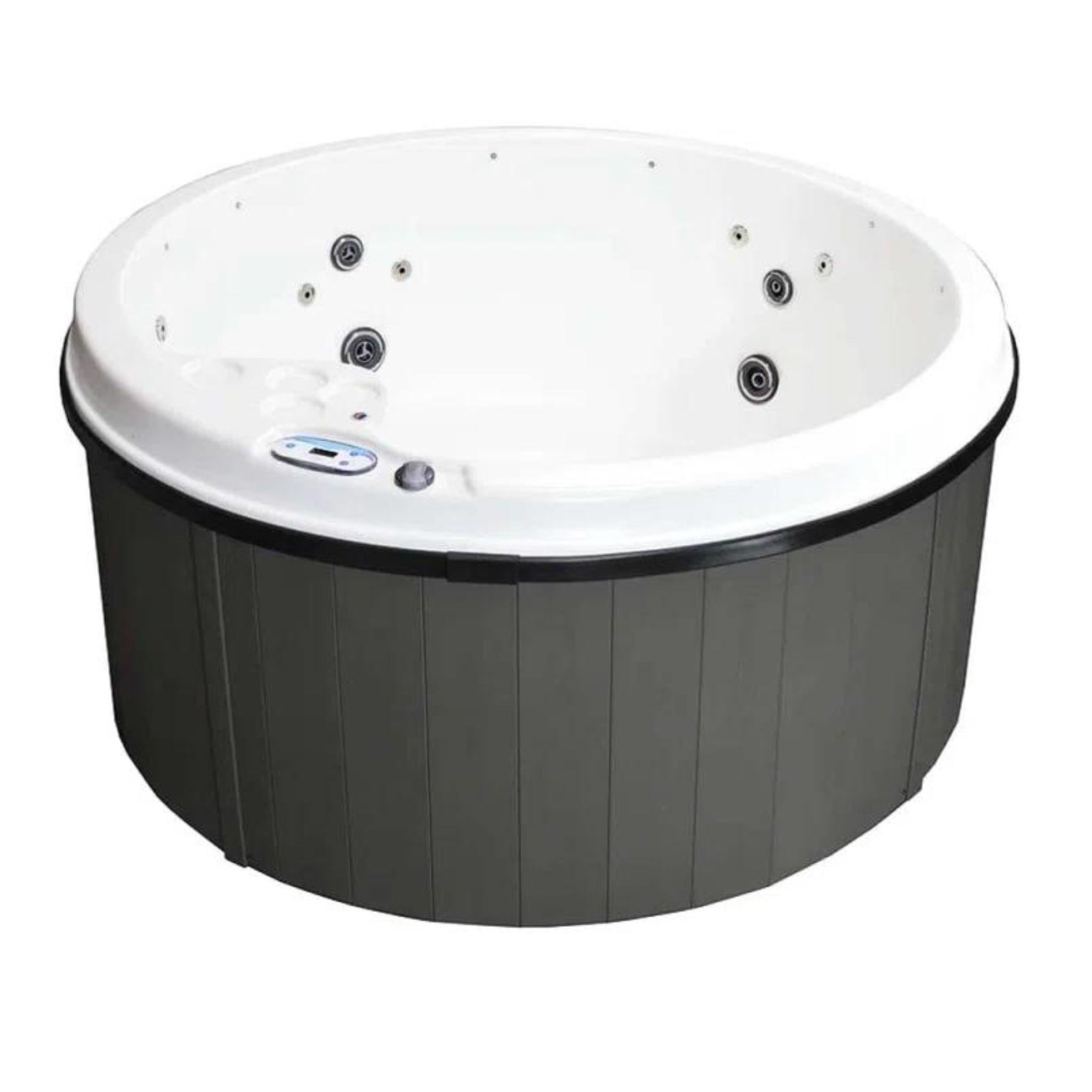 Spacious and luxurious 5-person hot tub spa with 20 jets and ozonator