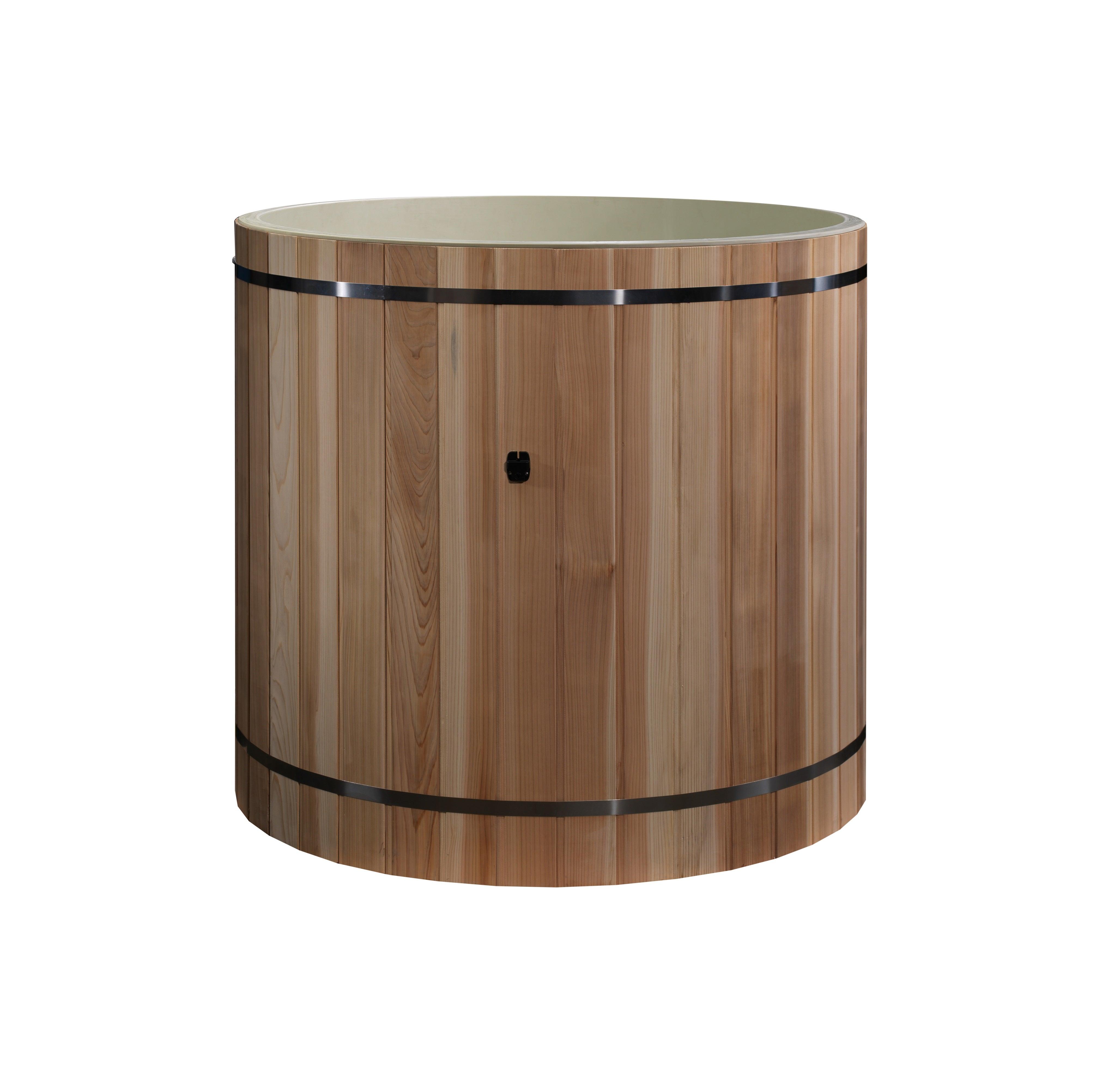 High-quality ice bath with beautiful Pacific Cedar wood detailing