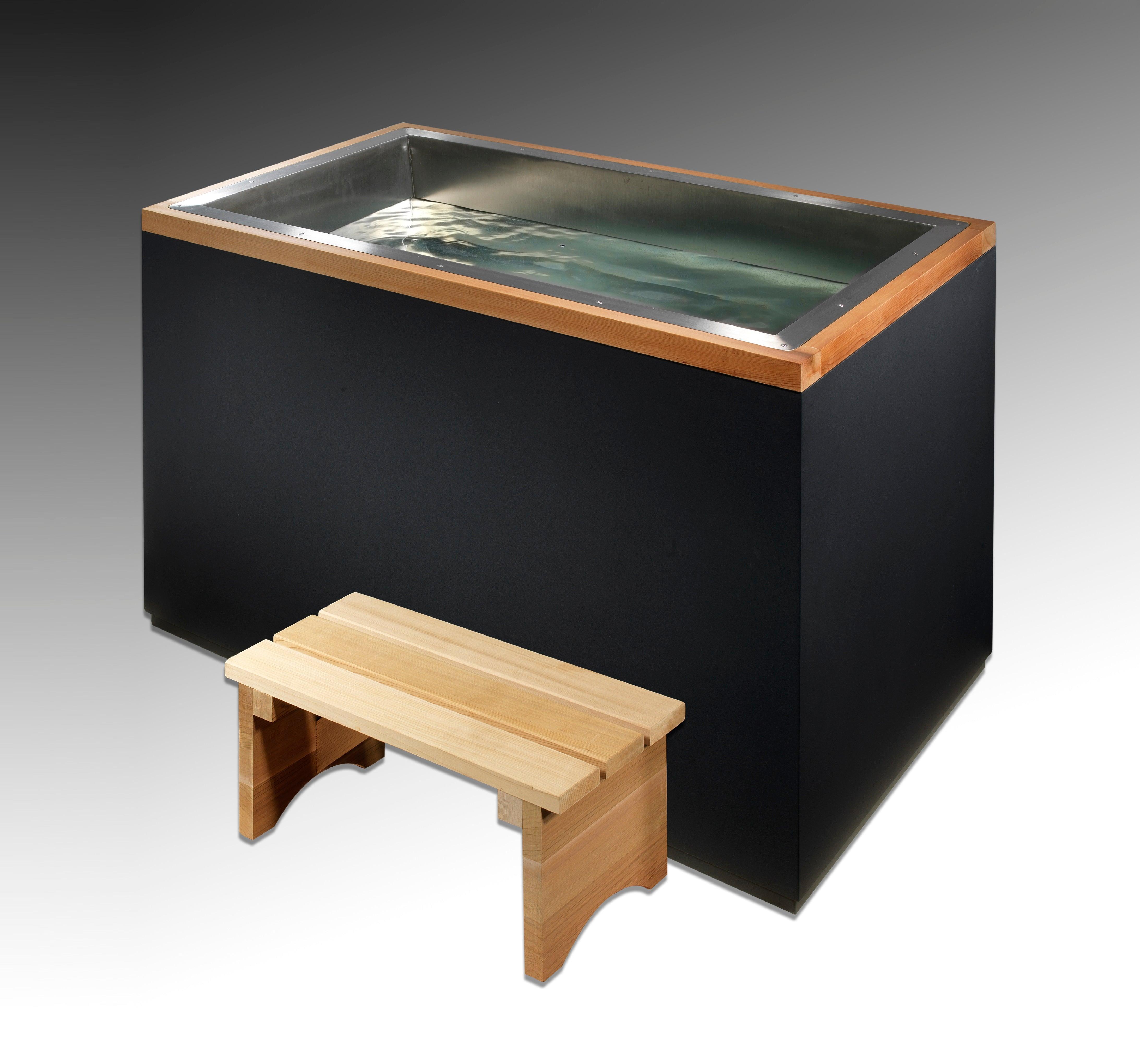 Dynamic Cold Therapy Cold Plunge with 10 HP Chiller in stainless steel