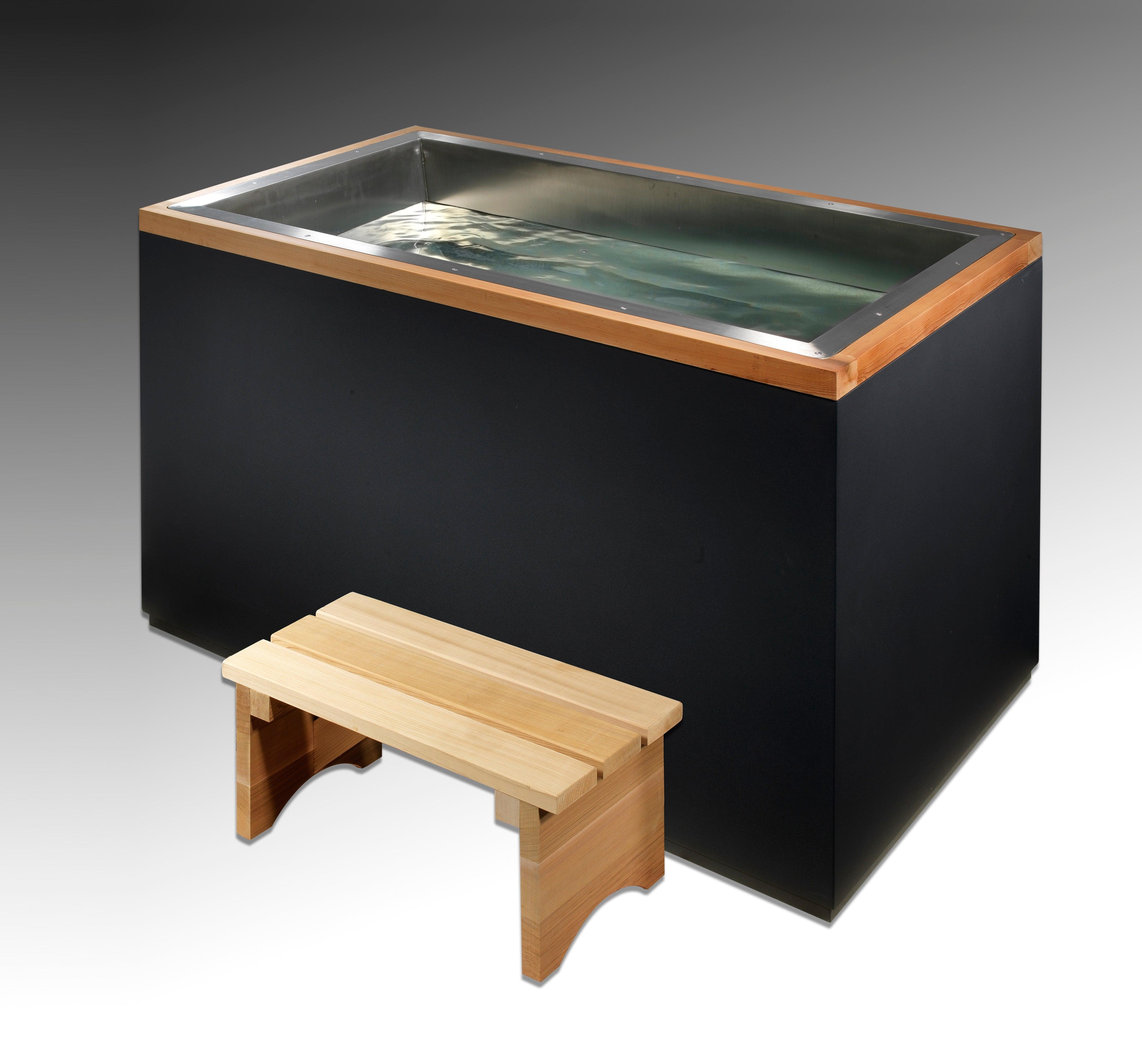 Extra large ice bath with durable 304 stainless steel construction